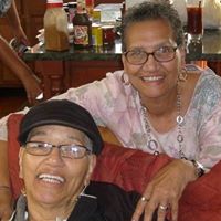 Maxine Lucas Photo 6