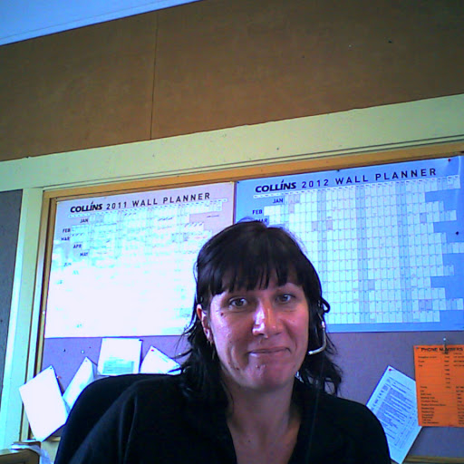 Tracey Hampton Photo 7