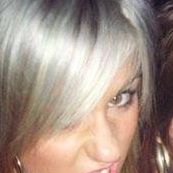Jess Reynolds Photo 31