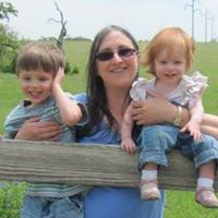 Teresa Lund Photo 25