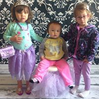 Joan Vaughn Photo 20