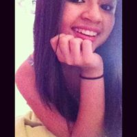 Stephanie Velasquez Photo 19