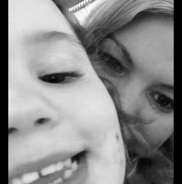 Suzanne Barrett Photo 30