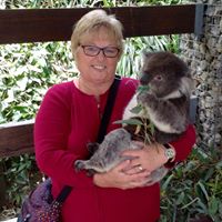 Ruth Burgess Photo 26