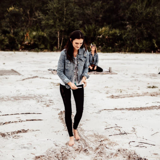 Victoria Quintero Photo 8