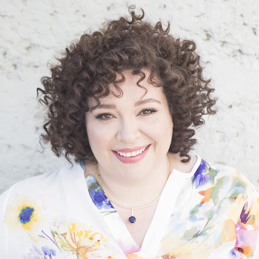 Lisa Young Photo 22