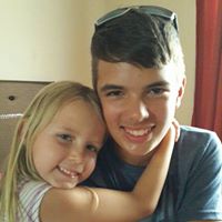 Darryl Wilkinson Photo 14