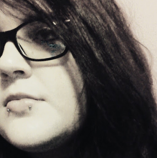 Andrea Greer Photo 18