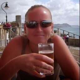 Tracy Everett Photo 33