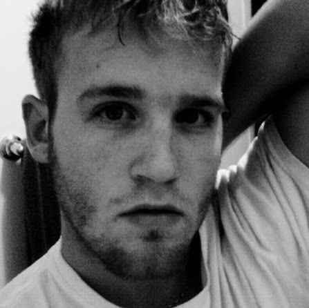 Derek Riddle Photo 33