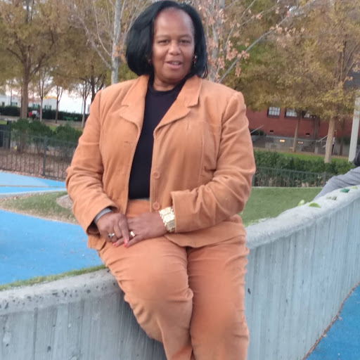 Christine Marshall Photo 10