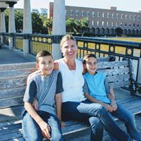 Denise Lawson Photo 16