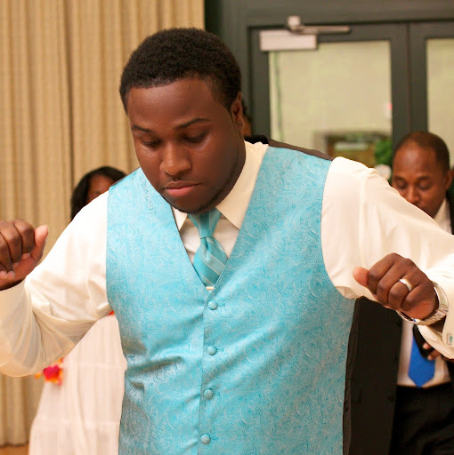 Deon Thomas Photo 10