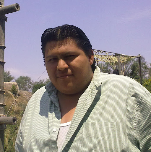 Omar Fuentes Photo 18