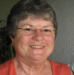 Gayle Barrett Photo 10