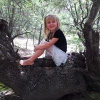 Anna Schmitt Photo 18