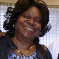 Rosie Roberson Photo 14