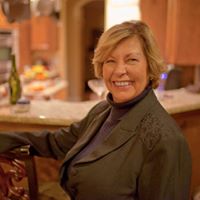 Debra Daniel Photo 9