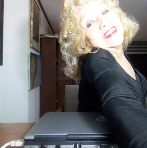 Fanny Martinez Photo 9