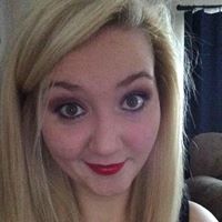 Sarah Tyndall Photo 15