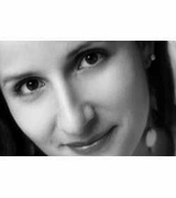 Elizabeth Wallace Photo 8