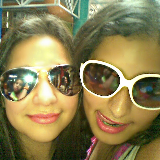 Norma Flores Photo 40