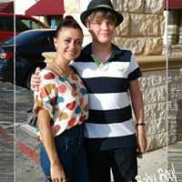 Angela Peters Photo 19