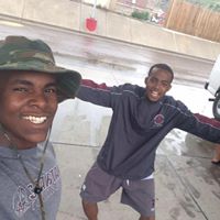 Isaiah Bell Photo 23