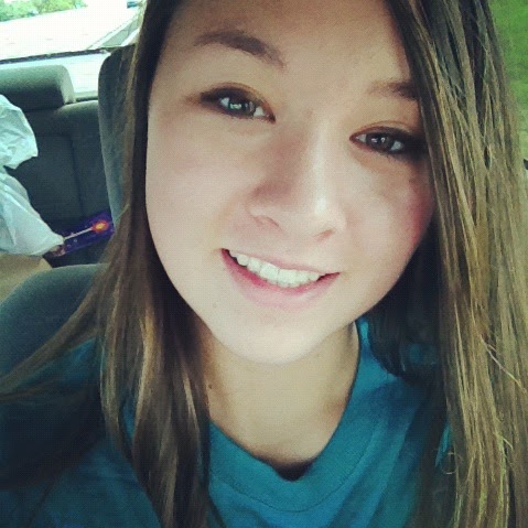 Rebecca Latham Photo 9