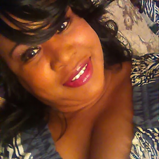 Sylvia Phillips Photo 25