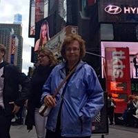 Marilyn Reynolds Photo 35