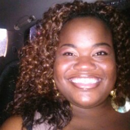 Alicia Robinson Photo 18