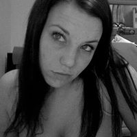 Danielle Henson Photo 17