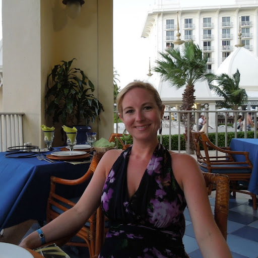 Molly Nolan Photo 20