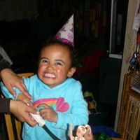 Angela Thomas Photo 37