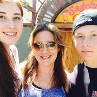 Tracey Goodman Photo 11