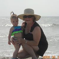 Gloria Simmons Photo 14