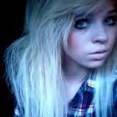 Alexandra Rowe Photo 7