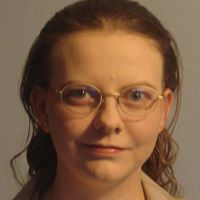 Kristen Schneider Photo 40