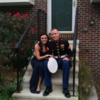 Michelle Engle Photo 19