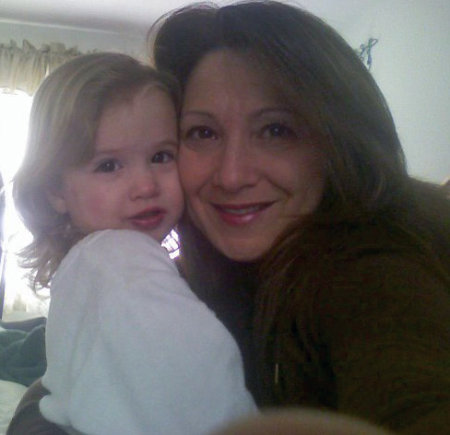 Diana Hughes Photo 32