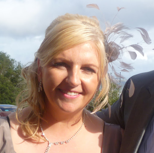 Caroline Malone Photo 36