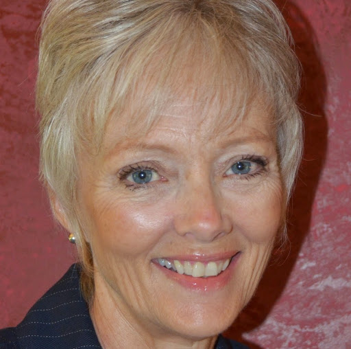 Michele Bryan Photo 34