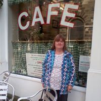 Edith Howell Photo 13