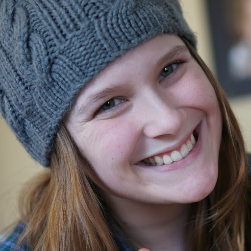 Kristen Larson Photo 20