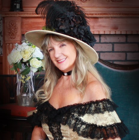 Sue Skinner Photo 36