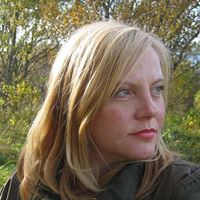 Tracie Hall Photo 18