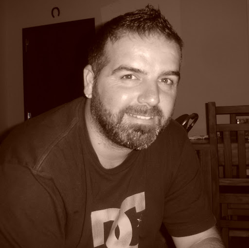 Daniel Moreno Photo 9