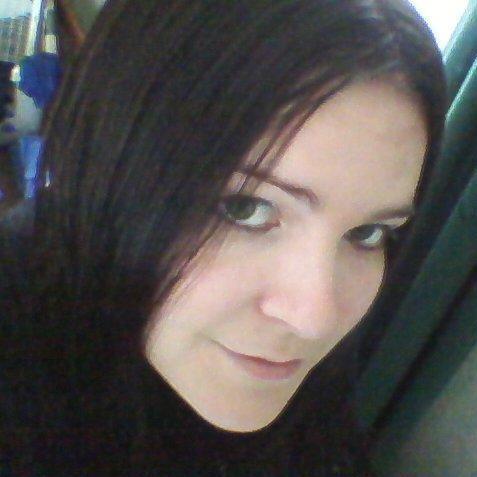 Traci Reynolds Photo 23