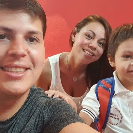 Guillermo Barrios Photo 11